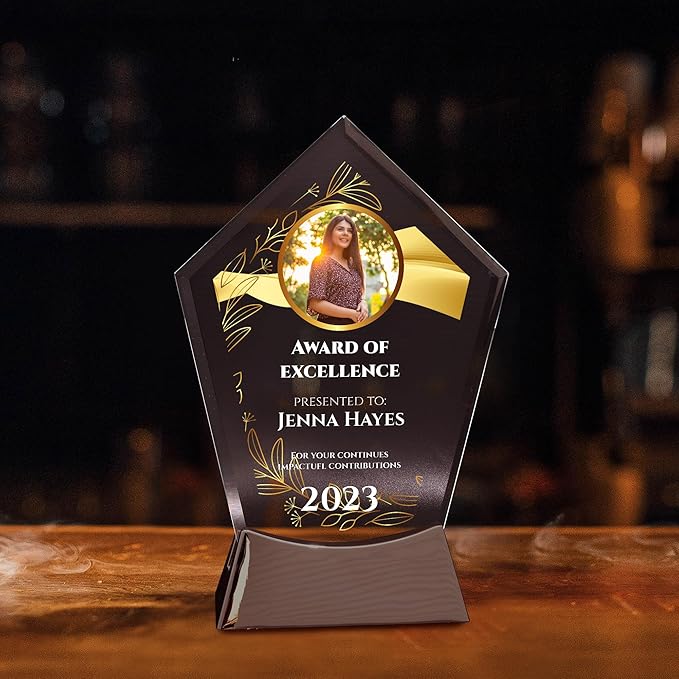 7 1/2" Personalized Glass Plaque for Awards and Trophies Custom Award for Employee of the Month, Retirement, Leadership and Appreciation Gift Awards (D7)