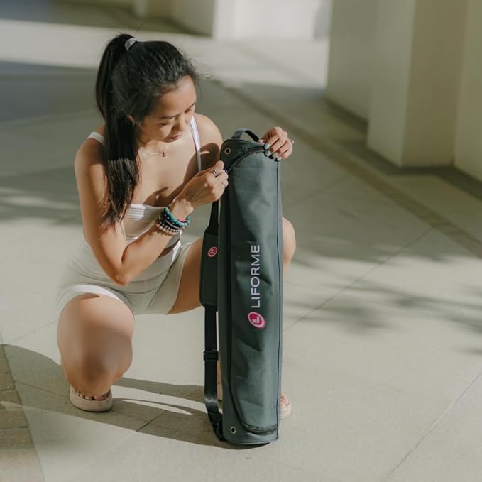 Liforme Original Yoga Mat – Free Yoga Bag Included - Patented Alignment System, Warrior-like Grip, Non-slip, Eco-friendly, sweat-resistant, long, wide, 4.2mm thick mat for comfort