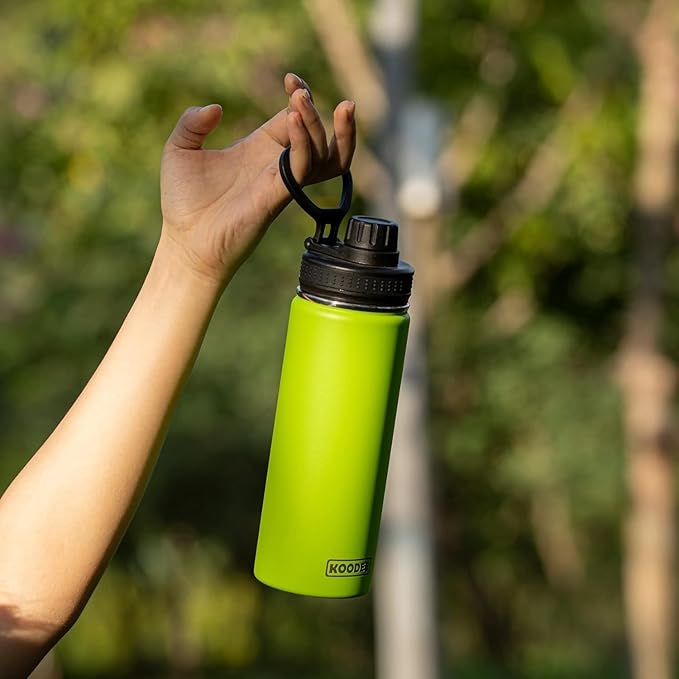 koodee 26 oz Insulated Water Bottle Stainless Steel Double Wall Vacuum Metal Sports Water Bottle with Leakproof Spout Lid, Wide Mouth Water Bottle (Apple green)