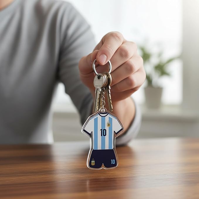 4PCS Soccer Ball Keychain World Cup Set Blue and Pink 2026 Football Player Keychains International Sports Pride Accessories for Soccer Fans