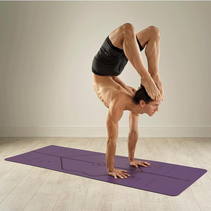 Liforme Travel Yoga mat – Patented Alignment System, Warrior-Like Grip, Non-Slip, Eco-Friendly, Ultra-Lightweight and Sweat Resistant, Made with Natural Rubber