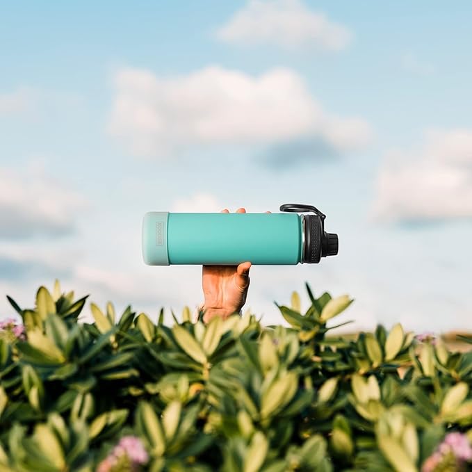 koodee Insulated Water Bottle, 22 oz Stainless Steel Double Wall Vacuum Wide Mouth Sport Bottle with Leakproof Spout Lid (Teal)
