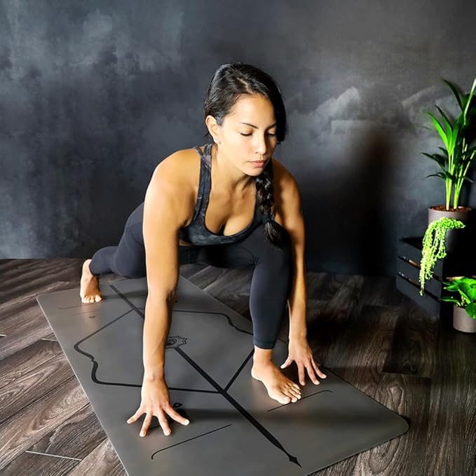 Liforme Travel Yoga mat – Patented Alignment System, Warrior-Like Grip, Non-Slip, Eco-Friendly, Ultra-Lightweight and Sweat Resistant, Made with Natural Rubber