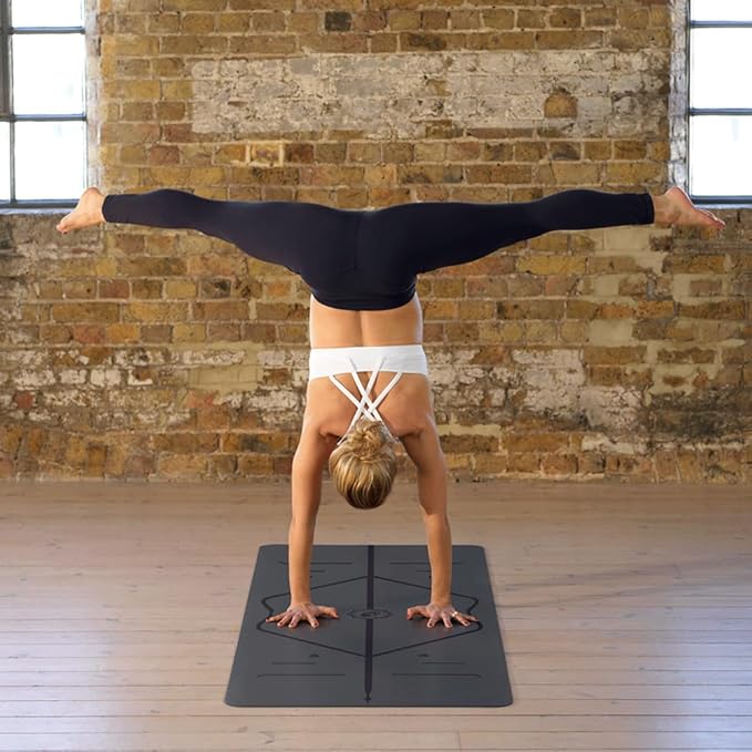 Liforme Travel Yoga mat – Patented Alignment System, Warrior-Like Grip, Non-Slip, Eco-Friendly, Ultra-Lightweight and Sweat Resistant, Made with Natural Rubber