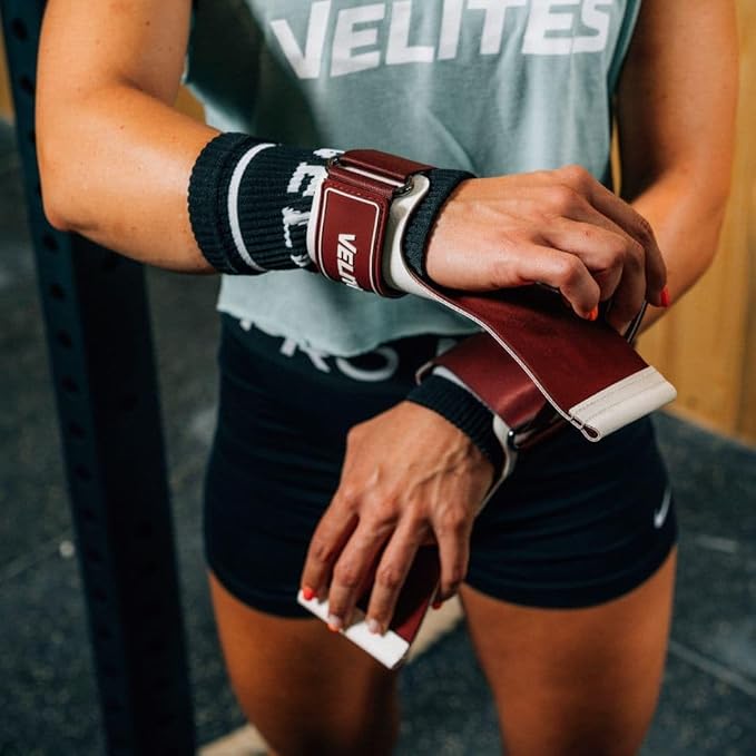 Velites I Quad Ultra Magnesium Free Grips I for Cross Training or Gymnastics Athletes I Improve Your Results and Achieve Your Goals I Discover Our Sizes and Colors (White, XL)