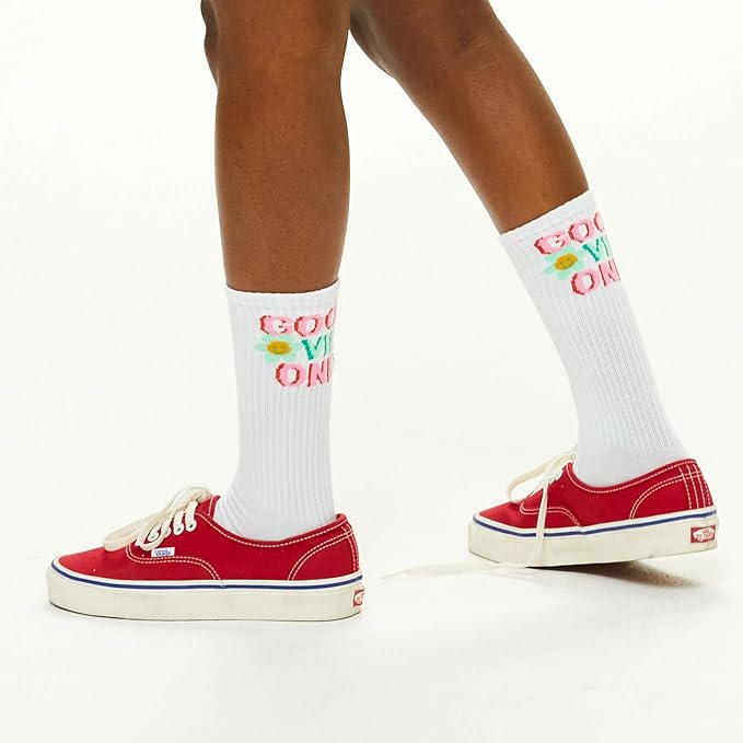 MONFOOT Women's and Men's 3-8 Pairs Athletic Cushion Crew Socks Multi