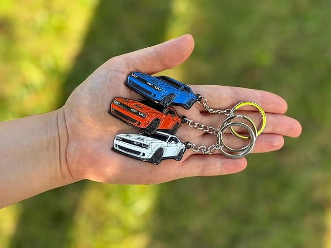DODGE Challenger Keychain – Officially Licensed Dodge Accessories Key Chain for RT SRT Cool Toy Car Men Gift