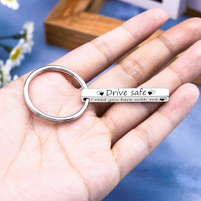 Hiyong Personalized Keychain Custom Photo Keyring Customized Gifts for Men Custom Keychain with Your Photo Logo or Text