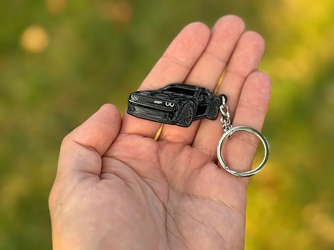 DODGE Challenger Keychain – Officially Licensed Dodge Accessories Key Chain for RT SRT Cool Toy Car Men Gift