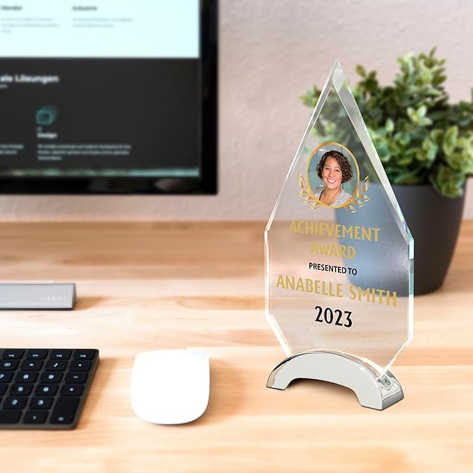 9 1/4" Personalized Glass Plaque for Awards and Trophies, Custom Award for Employee of the Month, Retirement, Leadership and Appreciation Gift P (Design 2)