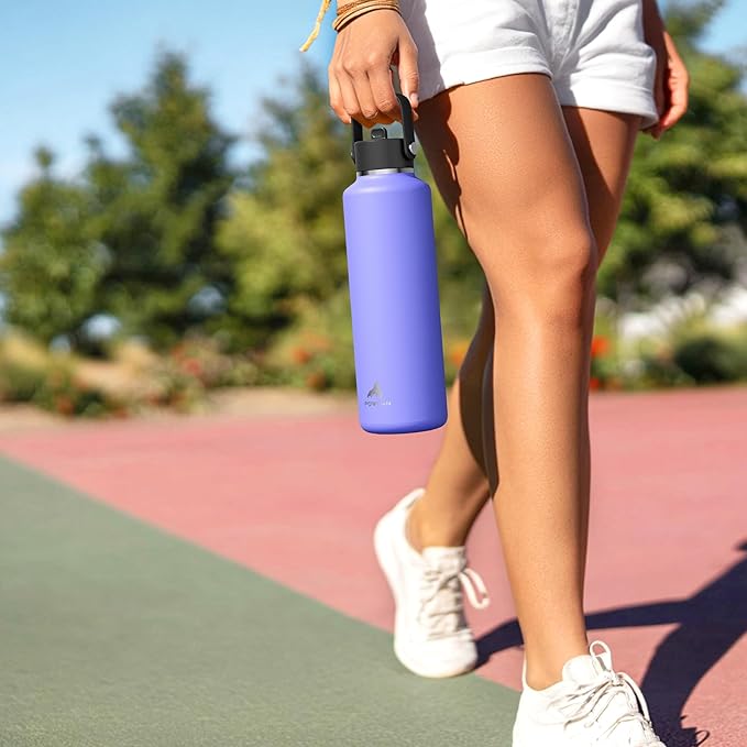 POWCAN 24 oz Water Bottle Insulated: BPA-Free, Leakproof Lid with Straw, Lightweight, Flex Cap, Stainless Steel Water Bottle for Sport, Hikig, Office, Commute, Worker, Walking, Cycling (Fir Green)