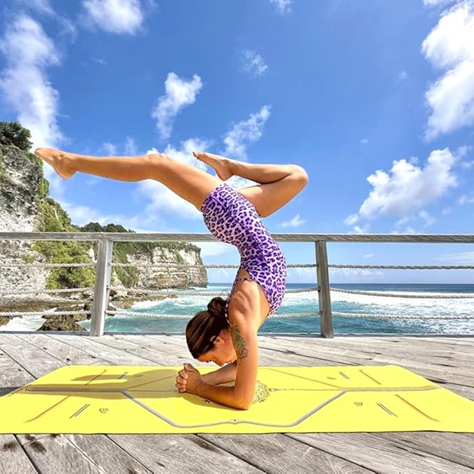 Liforme Travel Yoga mat – Patented Alignment System, Warrior-Like Grip, Non-Slip, Eco-Friendly, Ultra-Lightweight and Sweat Resistant, Made with Natural Rubber