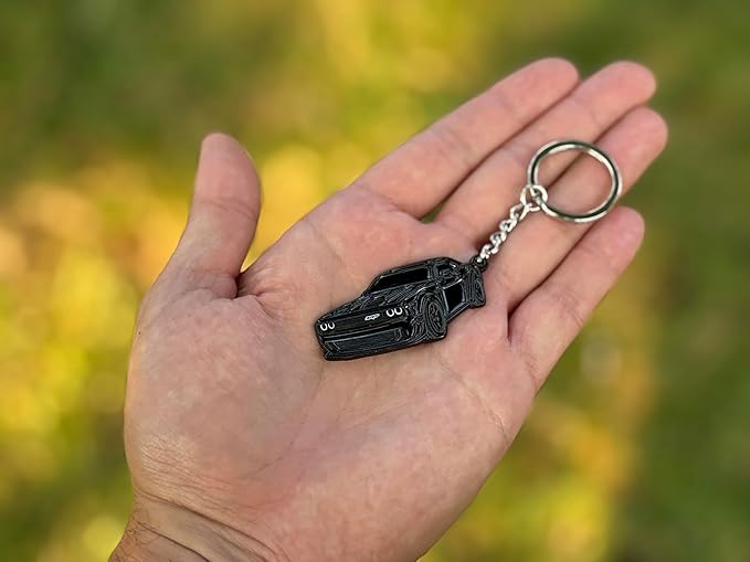 DODGE Challenger Keychain – Officially Licensed Dodge Accessories Key Chain for RT SRT Cool Toy Car Men Gift