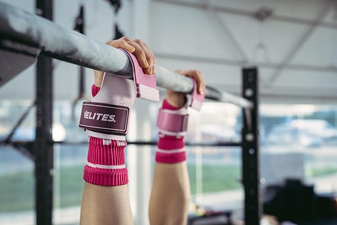 Velites I Quad Pro Handgrips I Professional Cross Training Gloves or Gymnastics I All Surface I Use with Magnesium I Includes Free Bands