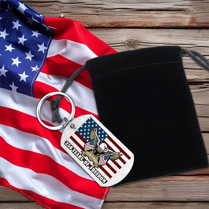 Viayen 250 Years America Flag Keychain, 250th Anniversary USA Merchandise Gift 1776-2026 Commemorative Patriotic Ornament